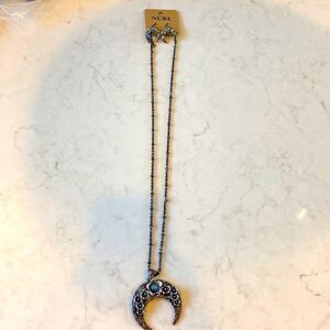 Dark copper color flower faux turquoise chain with earrings brand new